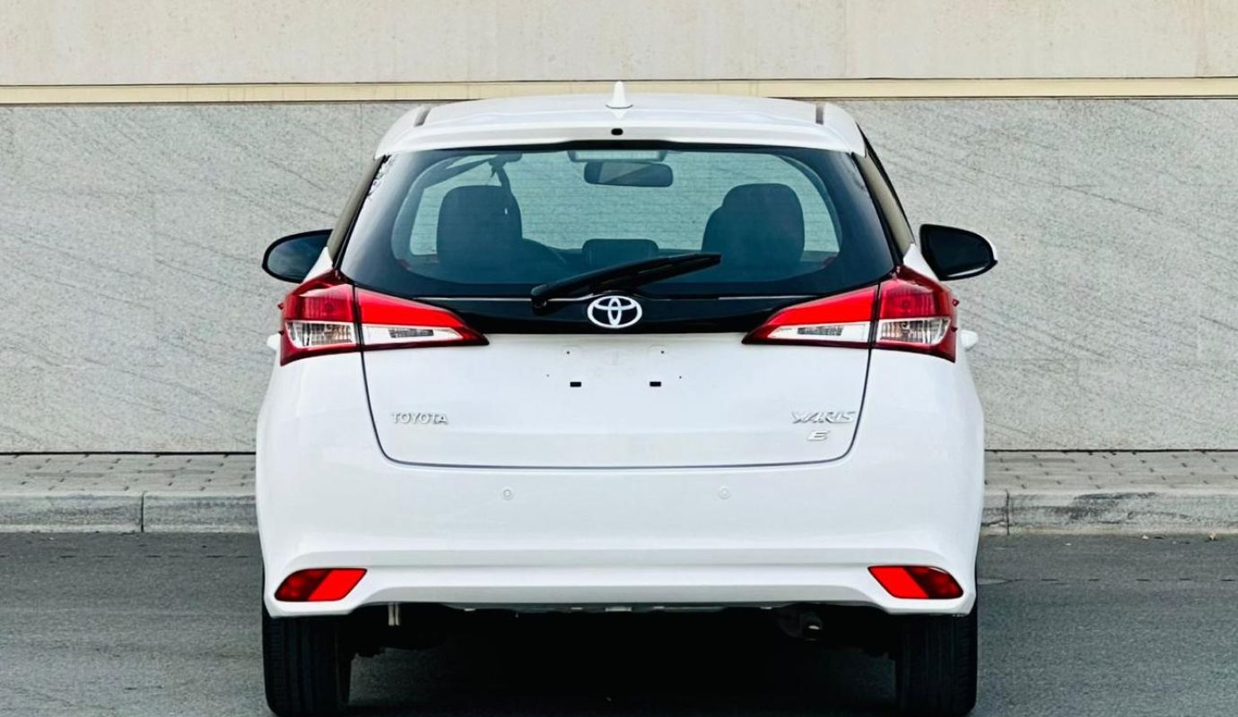 Toyota Yaris Hatch Back